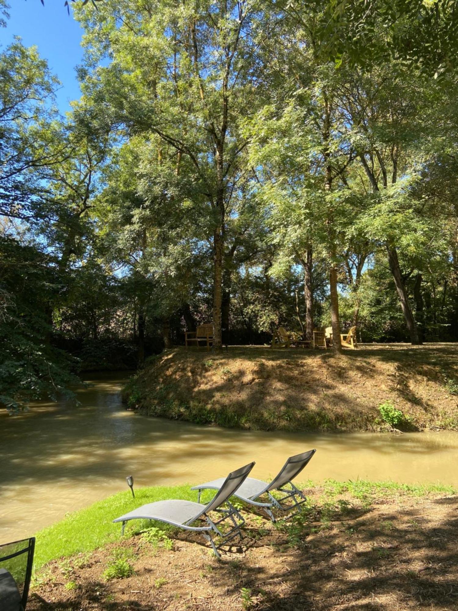 Gite Le Moulin Samsara Homps  Εξωτερικό φωτογραφία