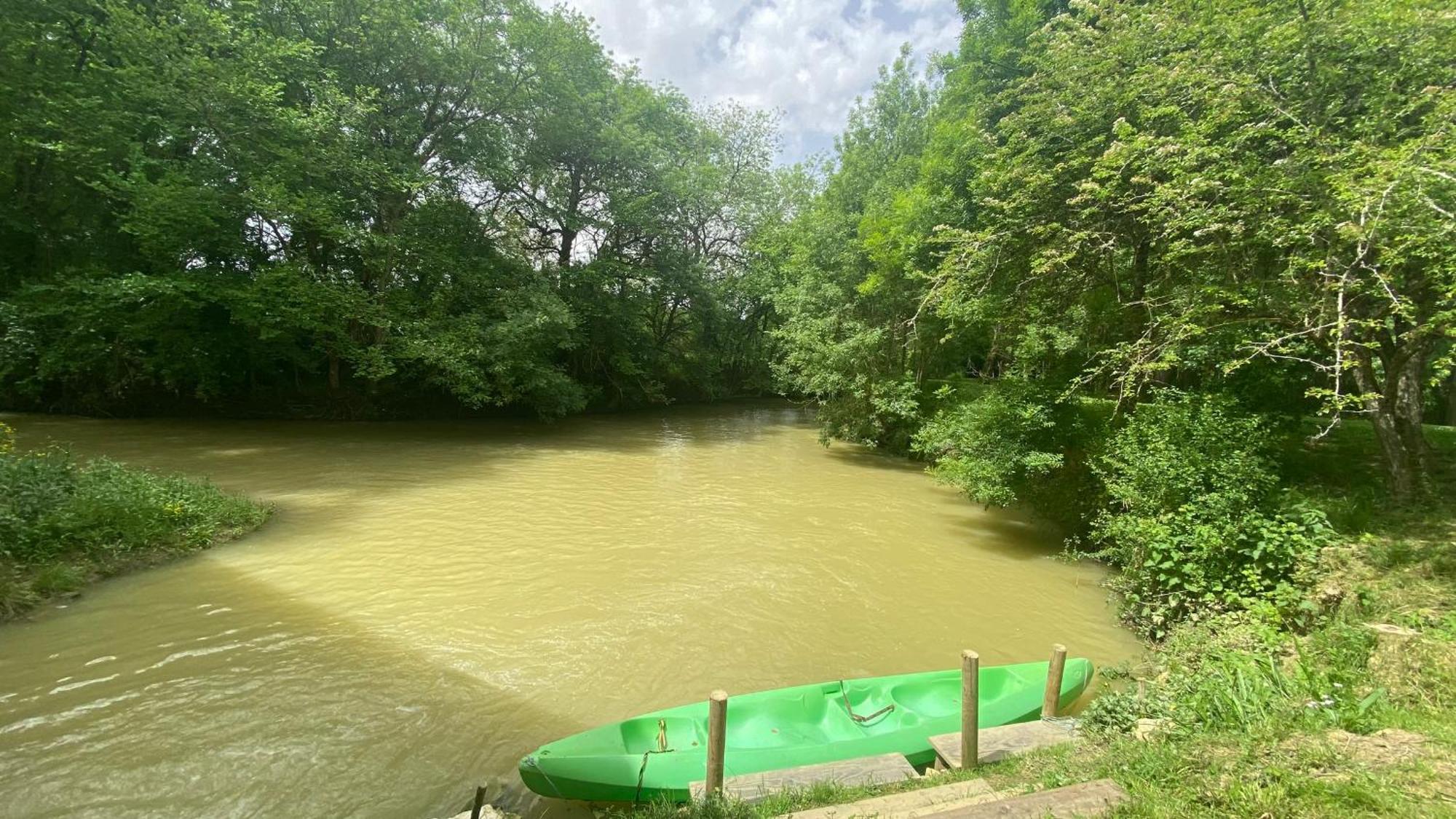 Gite Le Moulin Samsara Homps  Εξωτερικό φωτογραφία